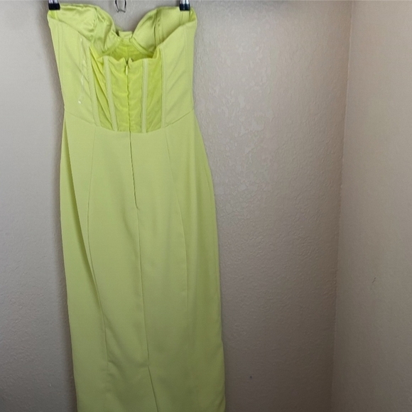 House of CB Olive Midi Dress - Picture 3 of 12